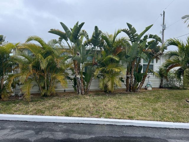 11000 SE Federal Highway 20, Hobe Sound, FL 33455