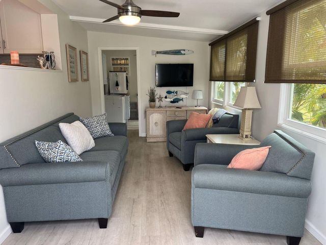 11000 SE Federal Highway 20, Hobe Sound, FL 33455