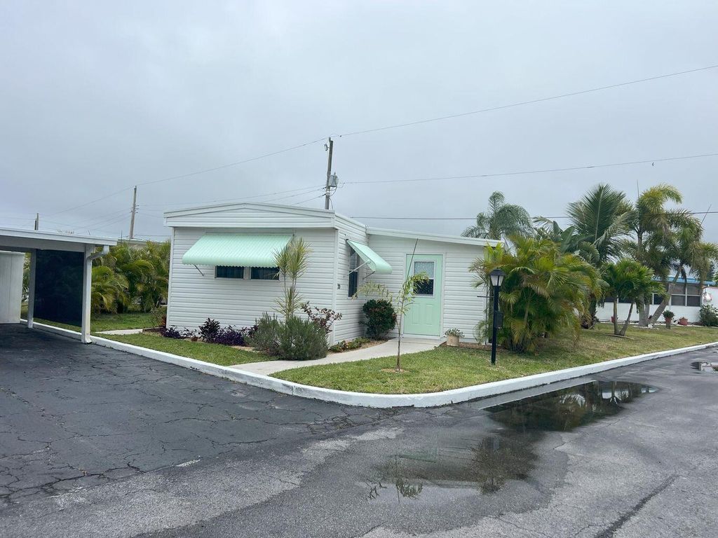 11000 SE Federal Highway 20, Hobe Sound, FL 33455