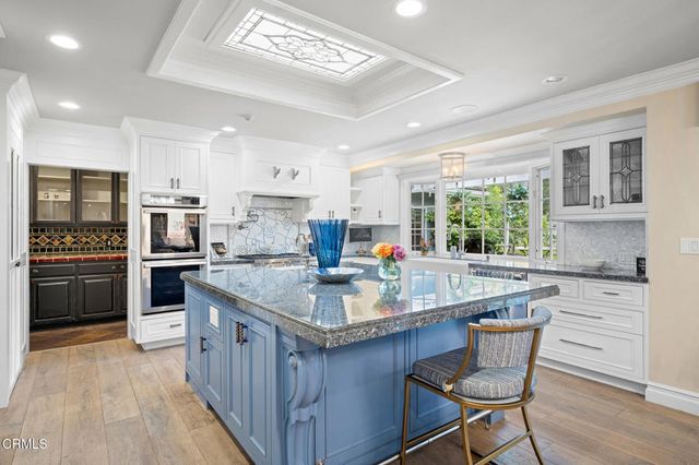 525 Berkshire Avenue, La Canada Flintridge, CA 91011