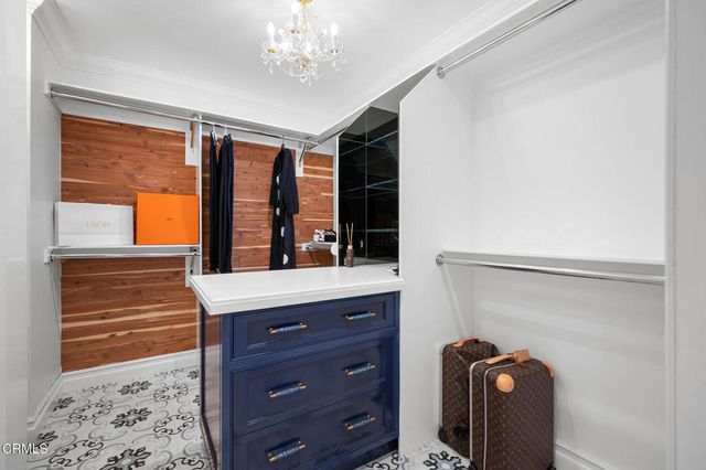 525 Berkshire Avenue, La Canada Flintridge, CA 91011