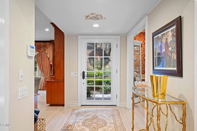 525 Berkshire Avenue, La Canada Flintridge, CA 91011