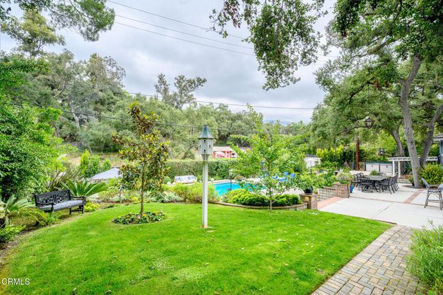 525 Berkshire Avenue, La Canada Flintridge, CA 91011