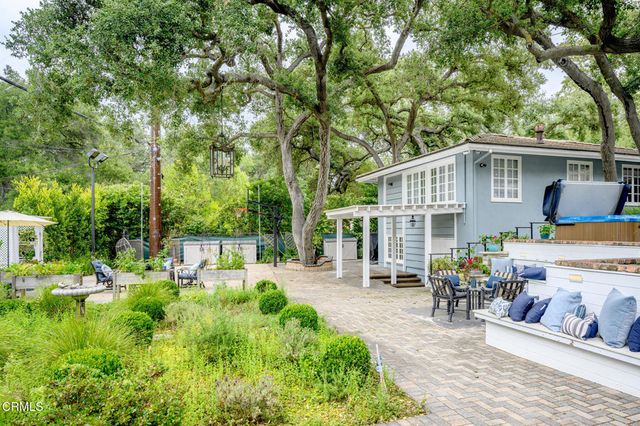 525 Berkshire Avenue, La Canada Flintridge, CA 91011