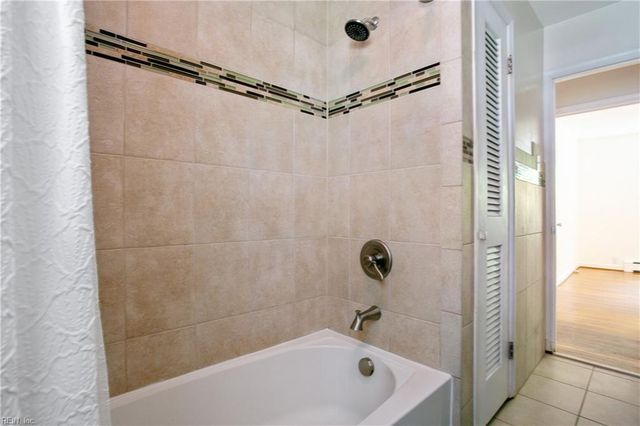 163 Princess Margaret DR, Newport News, VA 23602