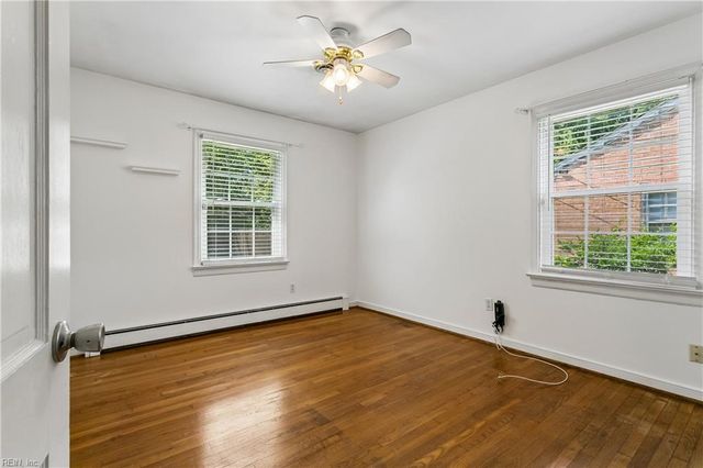 163 Princess Margaret DR, Newport News, VA 23602