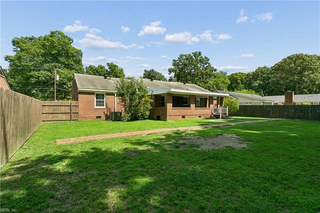 163 Princess Margaret DR, Newport News, VA 23602