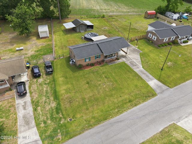 733 Lewis Drive, Grifton, NC 28530