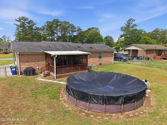 733 Lewis Drive, Grifton, NC 28530