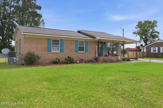 733 Lewis Drive, Grifton, NC 28530