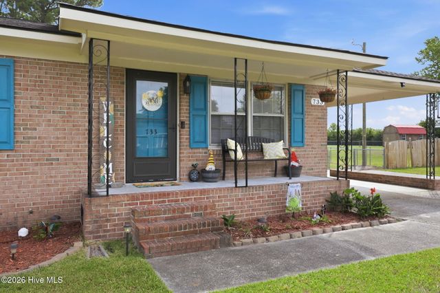 733 Lewis Drive, Grifton, NC 28530