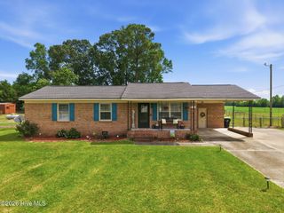 733 Lewis Drive, Grifton, NC 28530