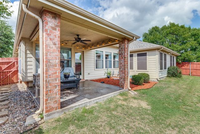 633 Bent Oak Drive, Fort Worth, TX 76131