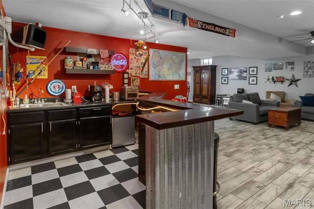 7108 Heartland Drive, Moro, IL 62067
