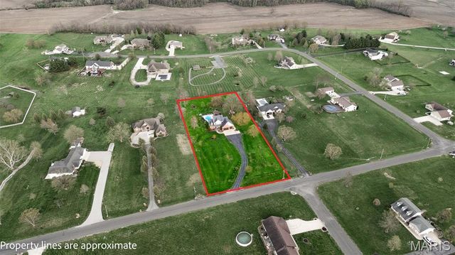 7108 Heartland Drive, Moro, IL 62067