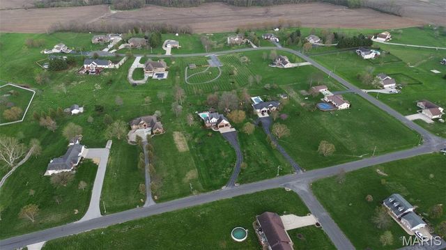 7108 Heartland Drive, Moro, IL 62067