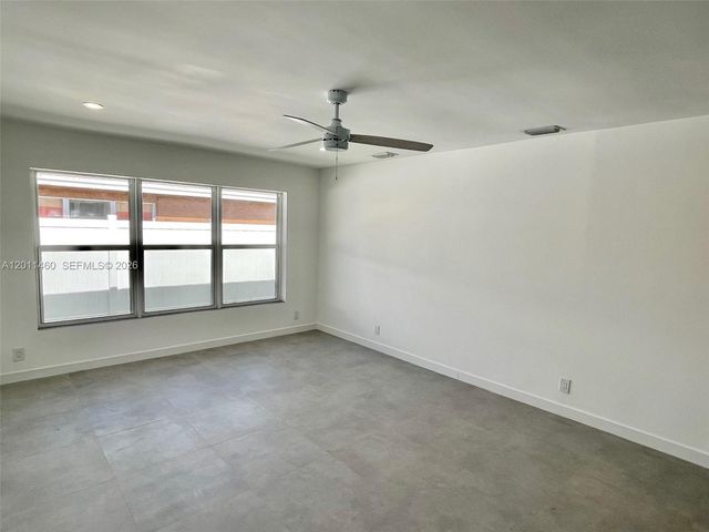 5711 NW 28th St 5711, Lauderhill, FL 33313