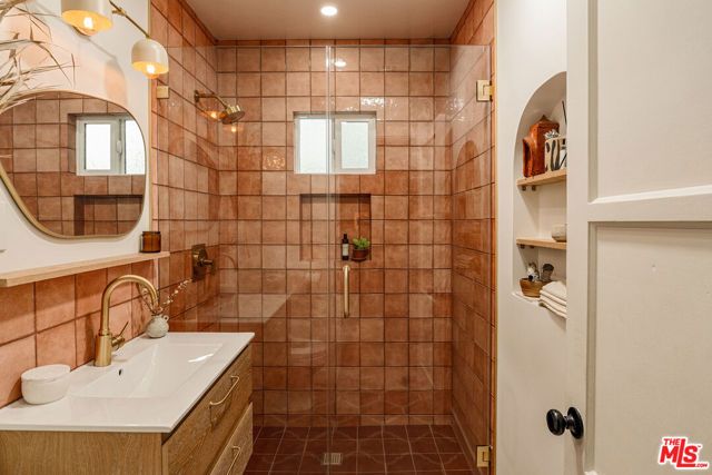 4507 W 142nd Street, Hawthorne, CA 90250