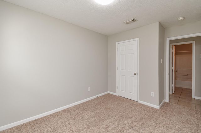 5500 N Buffalo Circle, Willis, TX 77378