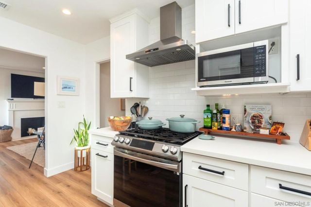 3525 Tennyson, San Diego, CA 92106