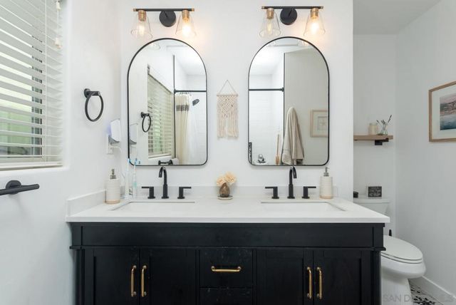 3525 Tennyson, San Diego, CA 92106