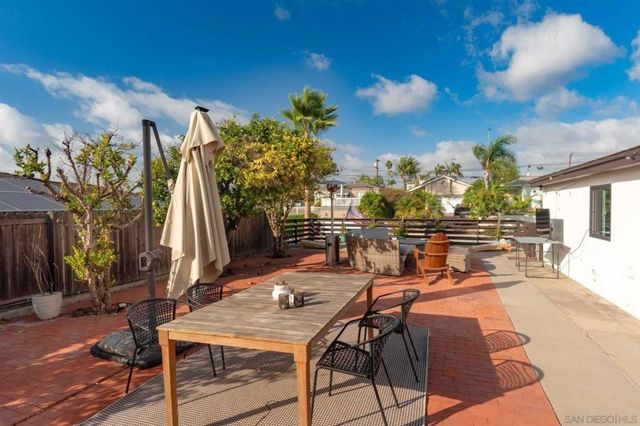 3525 Tennyson, San Diego, CA 92106
