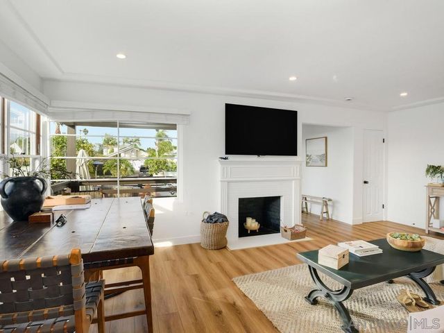 3525 Tennyson, San Diego, CA 92106
