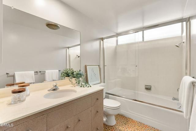 1625 Pegfair Estates Drive, Pasadena, CA 91103