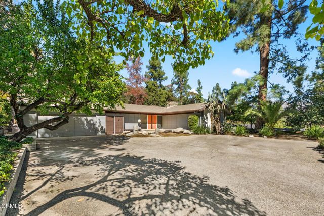 1625 Pegfair Estates Drive, Pasadena, CA 91103