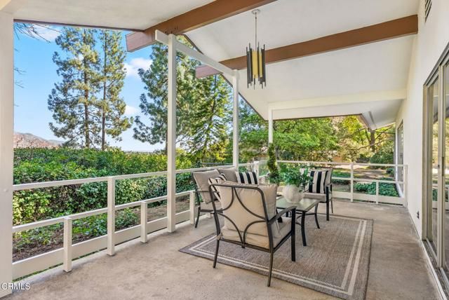 1625 Pegfair Estates Drive, Pasadena, CA 91103