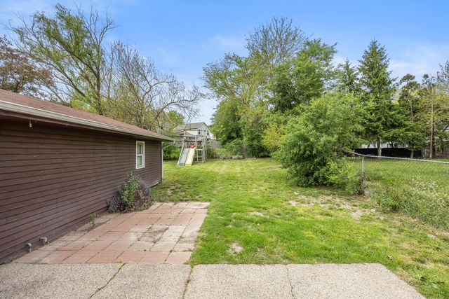 1073 Sweet Street, Grand Rapids, MI 49505