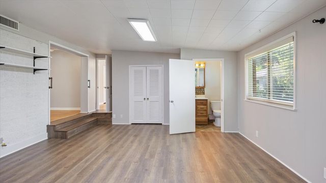 6321 Calmont Avenue, Fort Worth, TX 76116