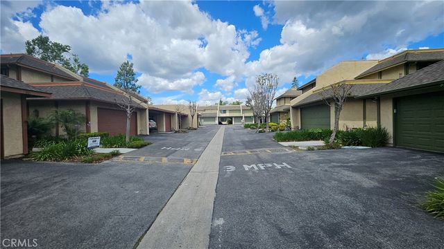 541 Berry, La Habra, CA 90631