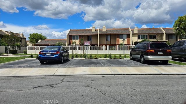 541 Berry, La Habra, CA 90631