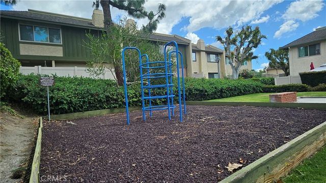 541 Berry, La Habra, CA 90631