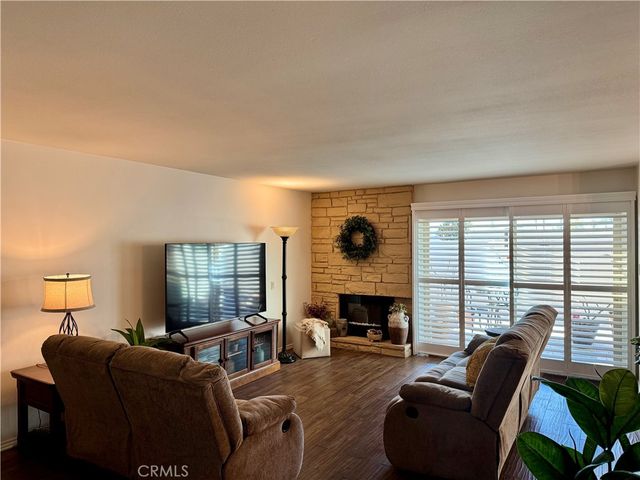 541 Berry, La Habra, CA 90631