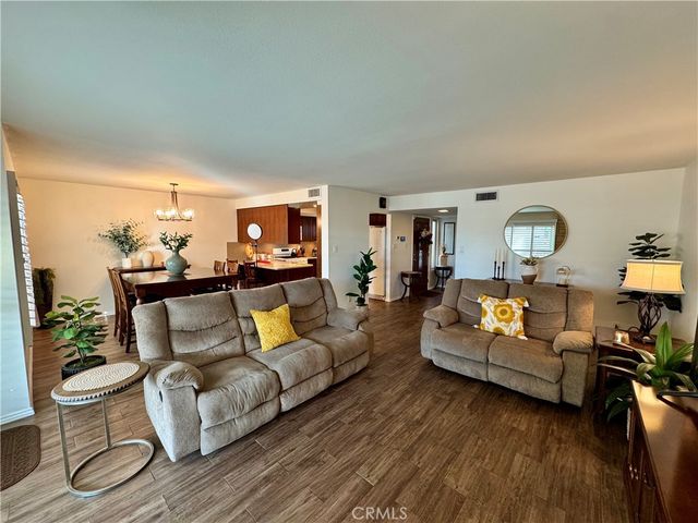 541 Berry, La Habra, CA 90631