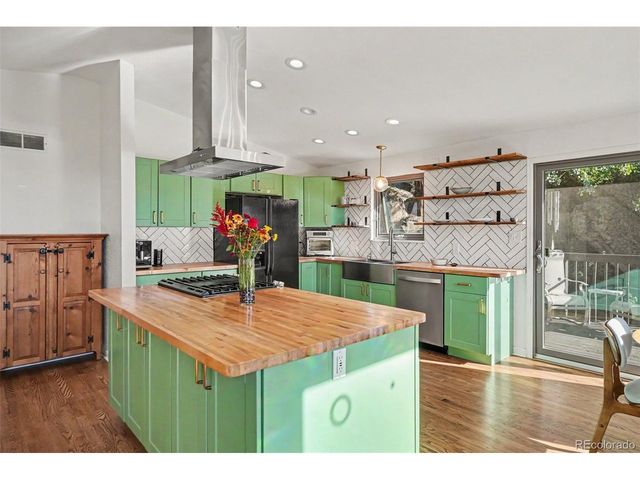 31478 Kings Valley W, Conifer, CO 80433