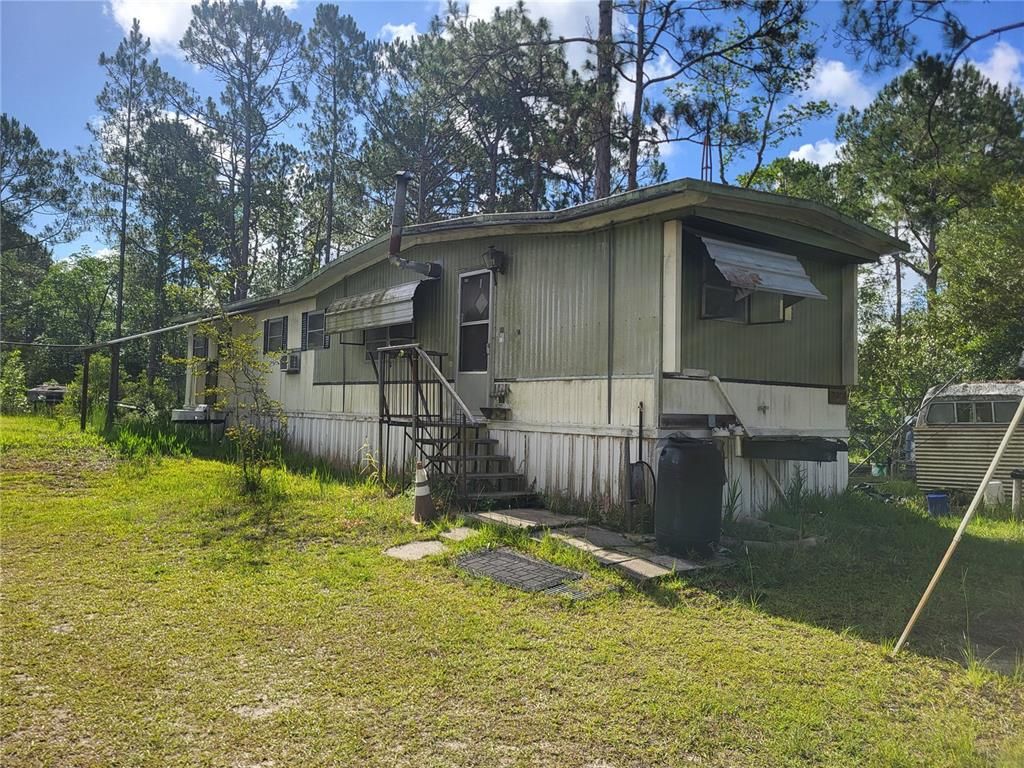 8741 E HIGHWAY 318, Citra, FL 32113