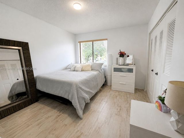 9606 SW 1st Ct 16-S, Coral Springs, FL 33071