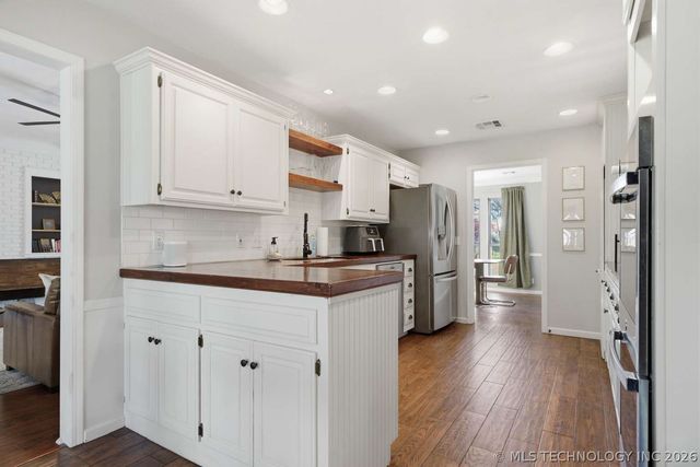 7228 S Erie Avenue, Tulsa, OK 74136