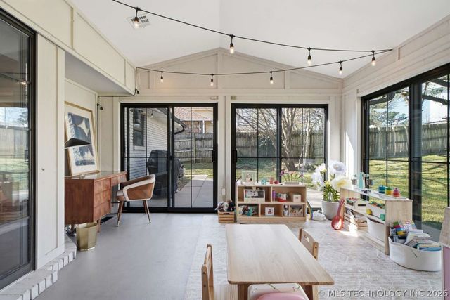 7228 S Erie Avenue, Tulsa, OK 74136