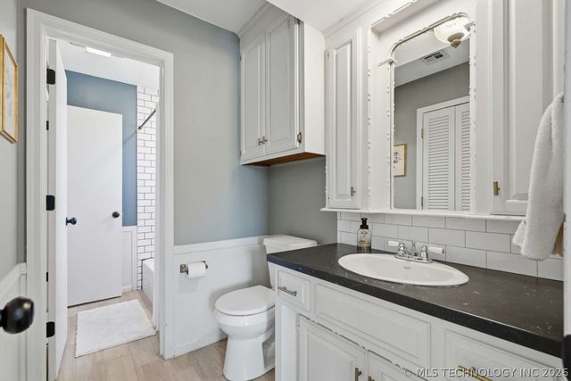 7228 S Erie Avenue, Tulsa, OK 74136