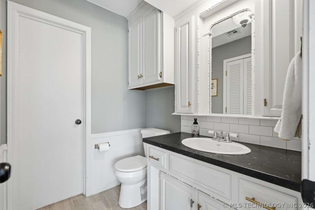 7228 S Erie Avenue, Tulsa, OK 74136