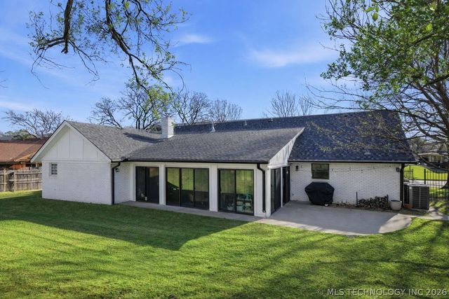 7228 S Erie Avenue, Tulsa, OK 74136