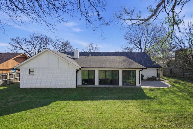 7228 S Erie Avenue, Tulsa, OK 74136