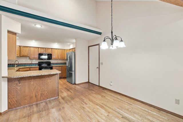 3211 S Quincy Ln, Spokane, WA 99203