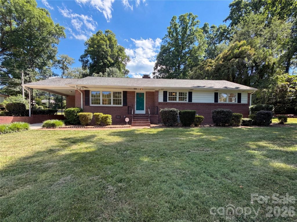 501 Derby Court, Gastonia, NC 28054