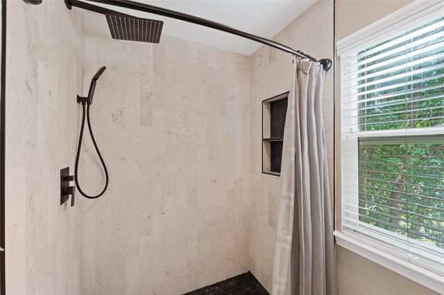 13314 Briar Hollow DR, Austin, TX 78729