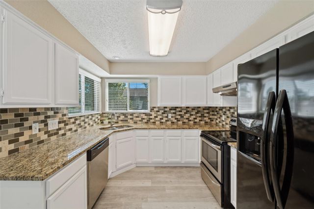 13314 Briar Hollow DR, Austin, TX 78729